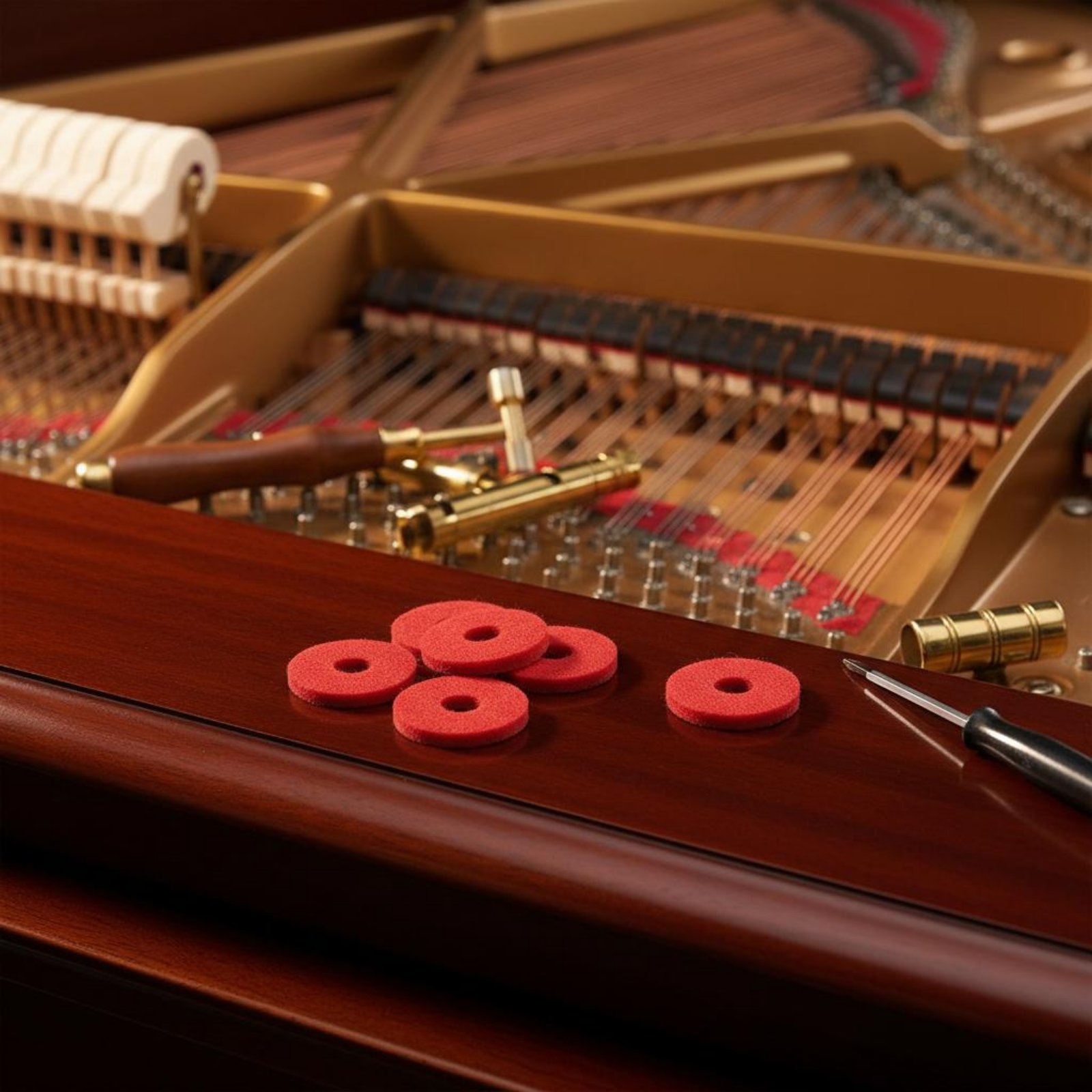 Musical Instrument Piano - Rode pianotoetsring Kleine ronde vorm Vilten